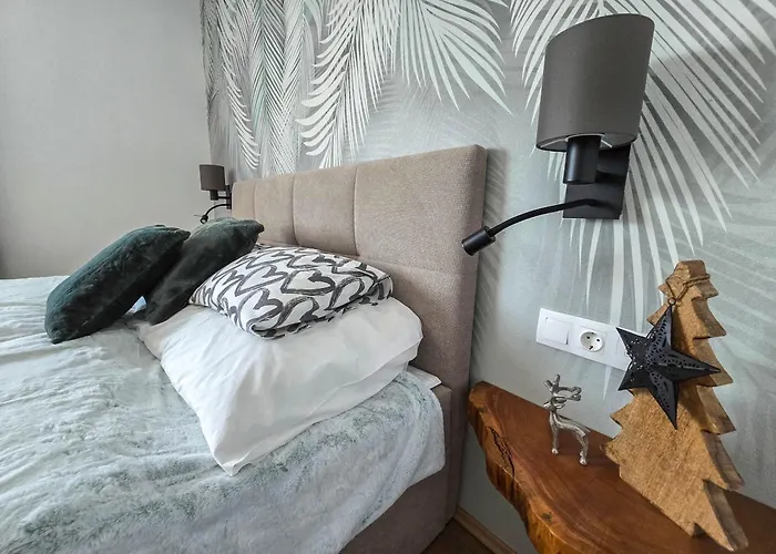 Malu * Sárvár